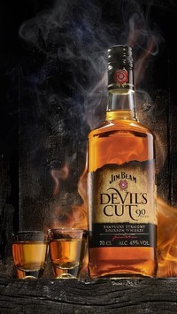Butelka whisky Jim Beam