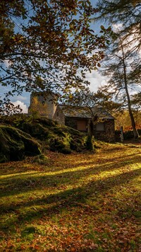 Dom i wieża w Parku Narodowym Snowdonia