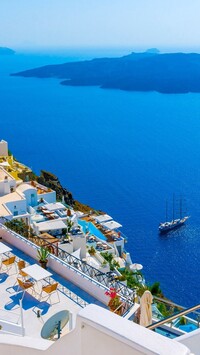 Domy na wyspie Santorini w Grecji