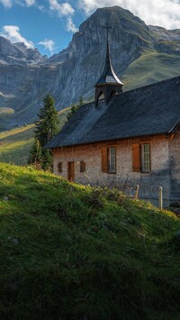 Kościół w szwajcarskich górach