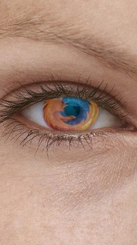 Logo Firefoxa w oku