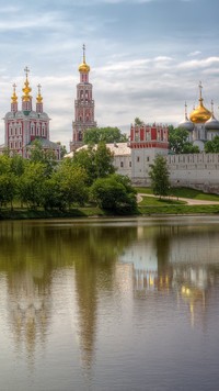 Moskiewskie zabytki nad rzeką