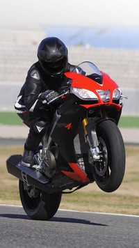 Motocykl Aprilia RSV4