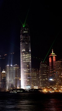 Nowojorskie wieżowce nocą