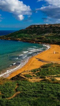 Plaża Ramla Beach na wyspie Gozo