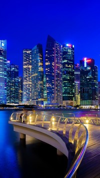 Singapur nocą