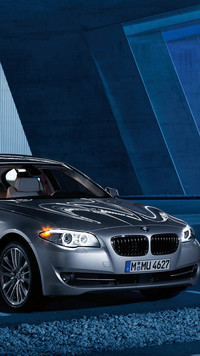 Srebrne BMW