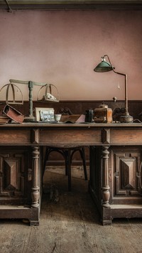 Starocie na biurku