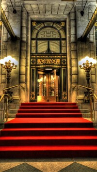 Wejście do hotelu Plaza w Nowym Jorku