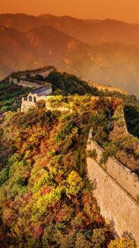 Wielki Mur Chiński w promieniach słońca