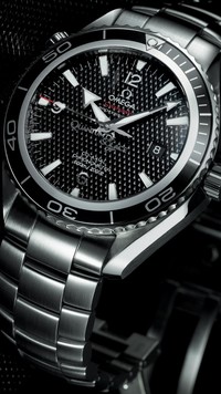 Zegarek Omega z czarną tarczą