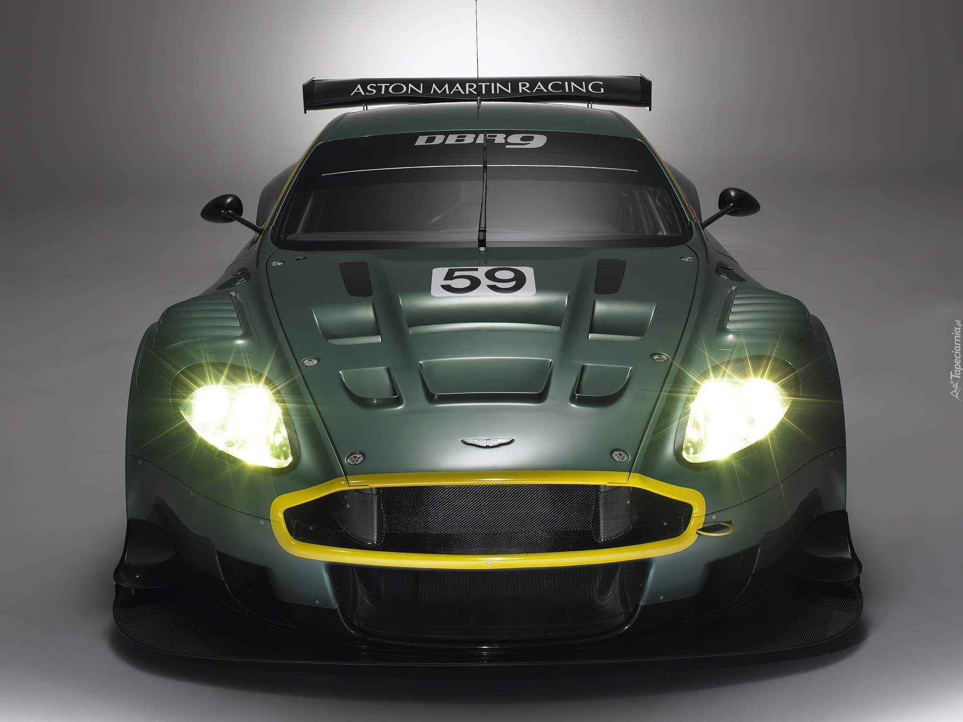 Aston Martin, DB9