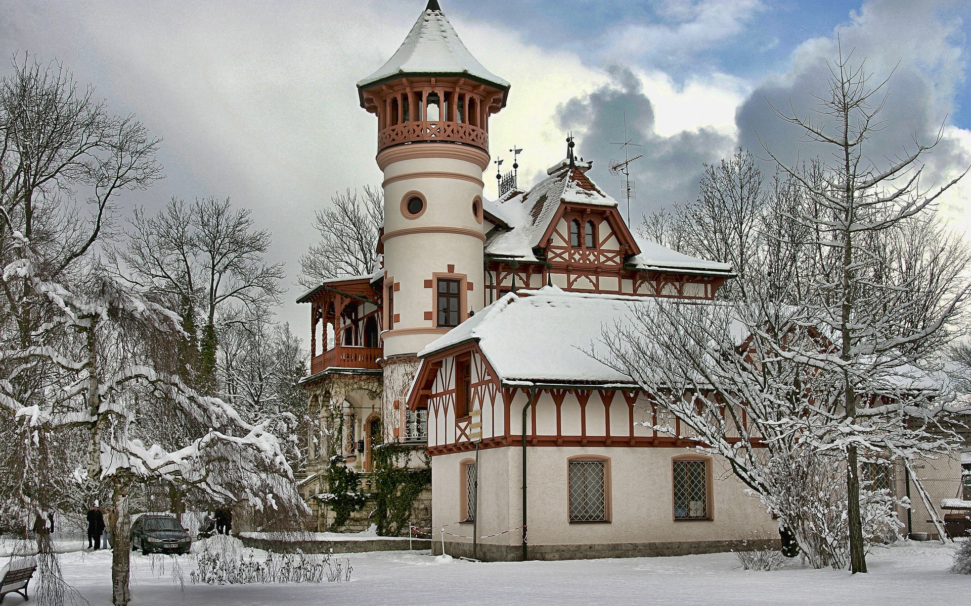 Kościół, Drzewa, Śnieg