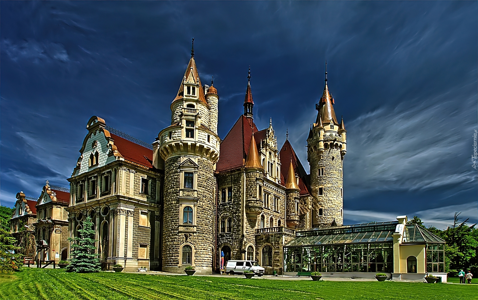 Zamek, Moszna, Polska