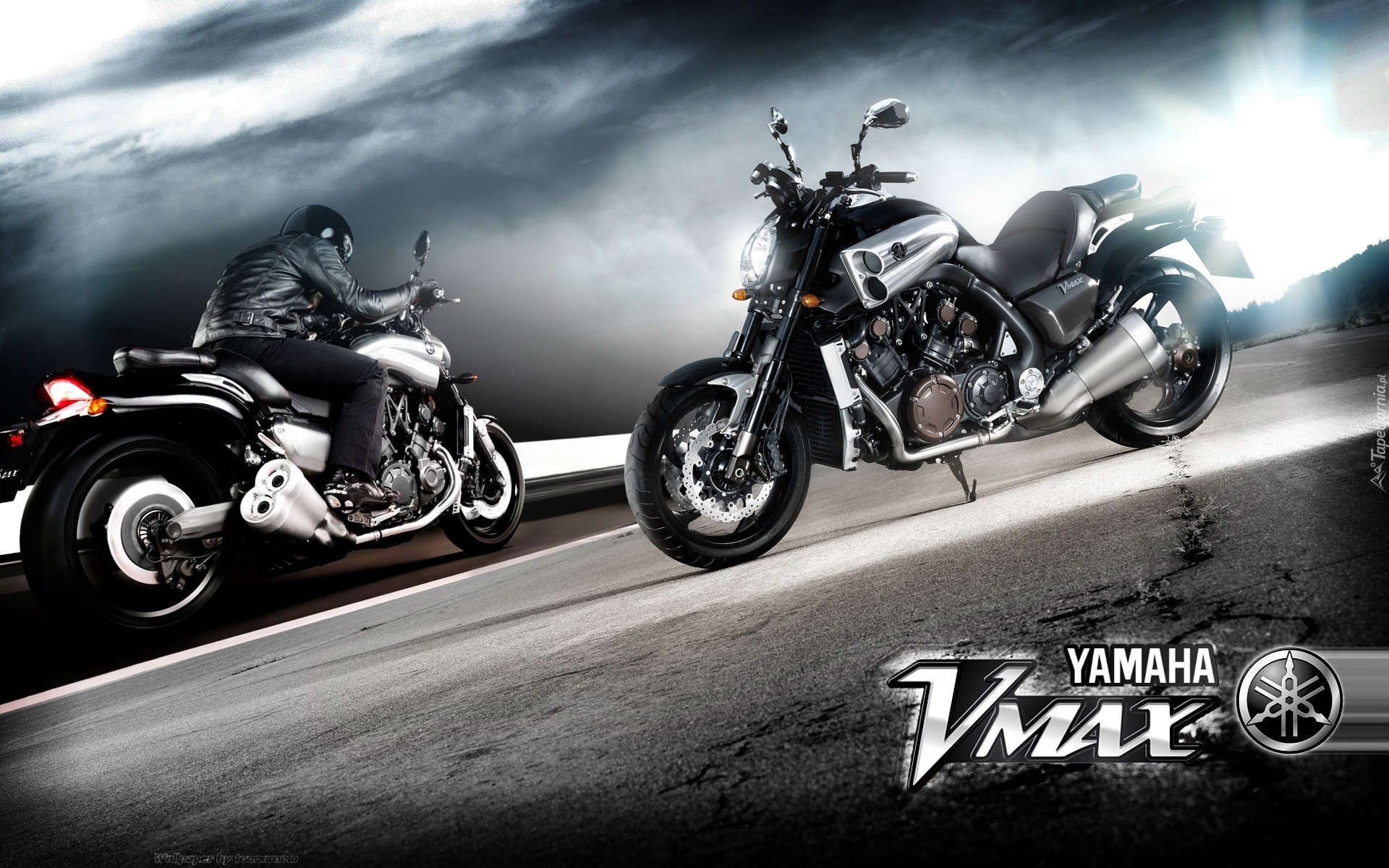 Yamaha V-Max, Motocykl