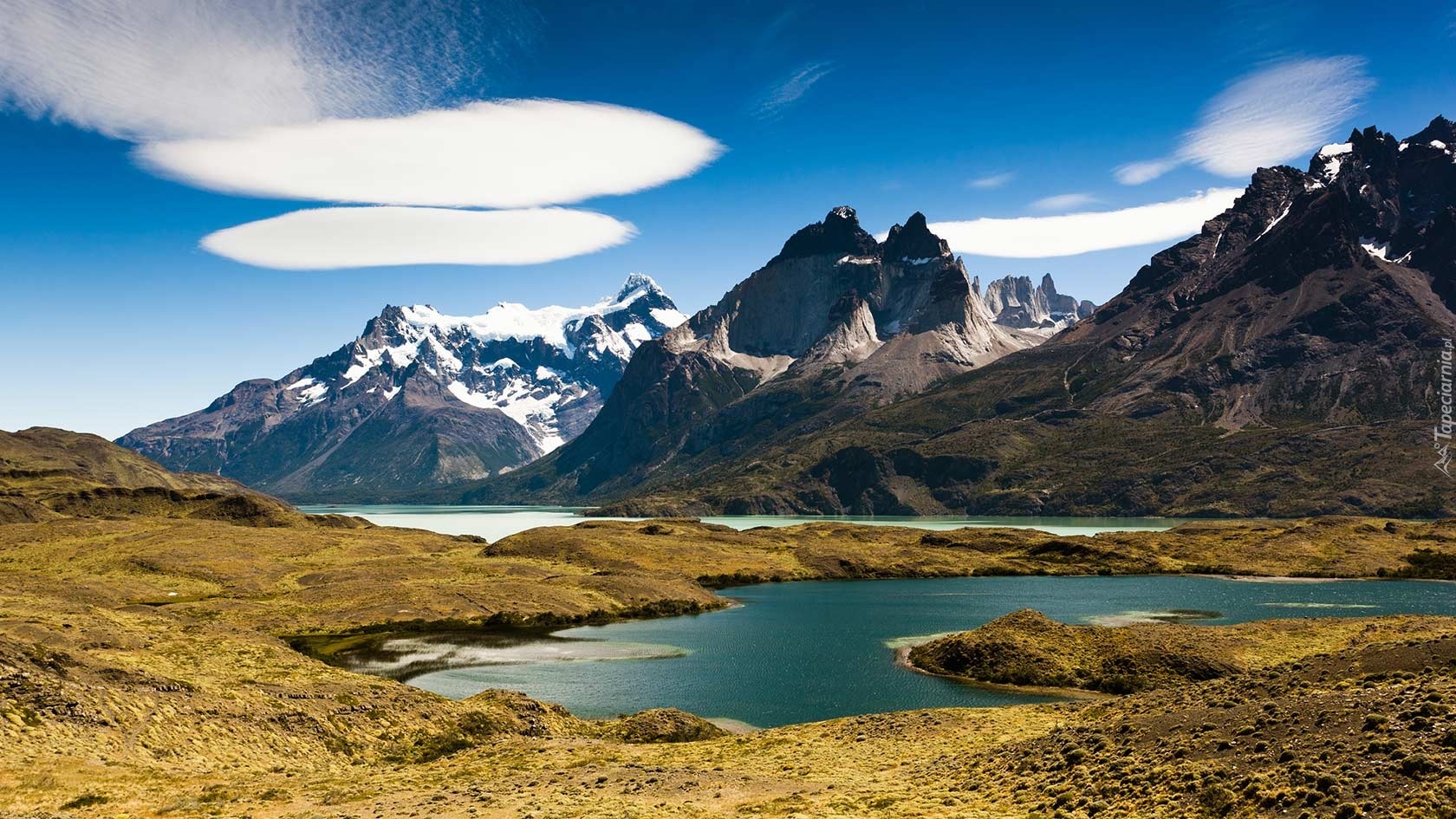 Góry, Chmurki, Jezioro, Argentyna