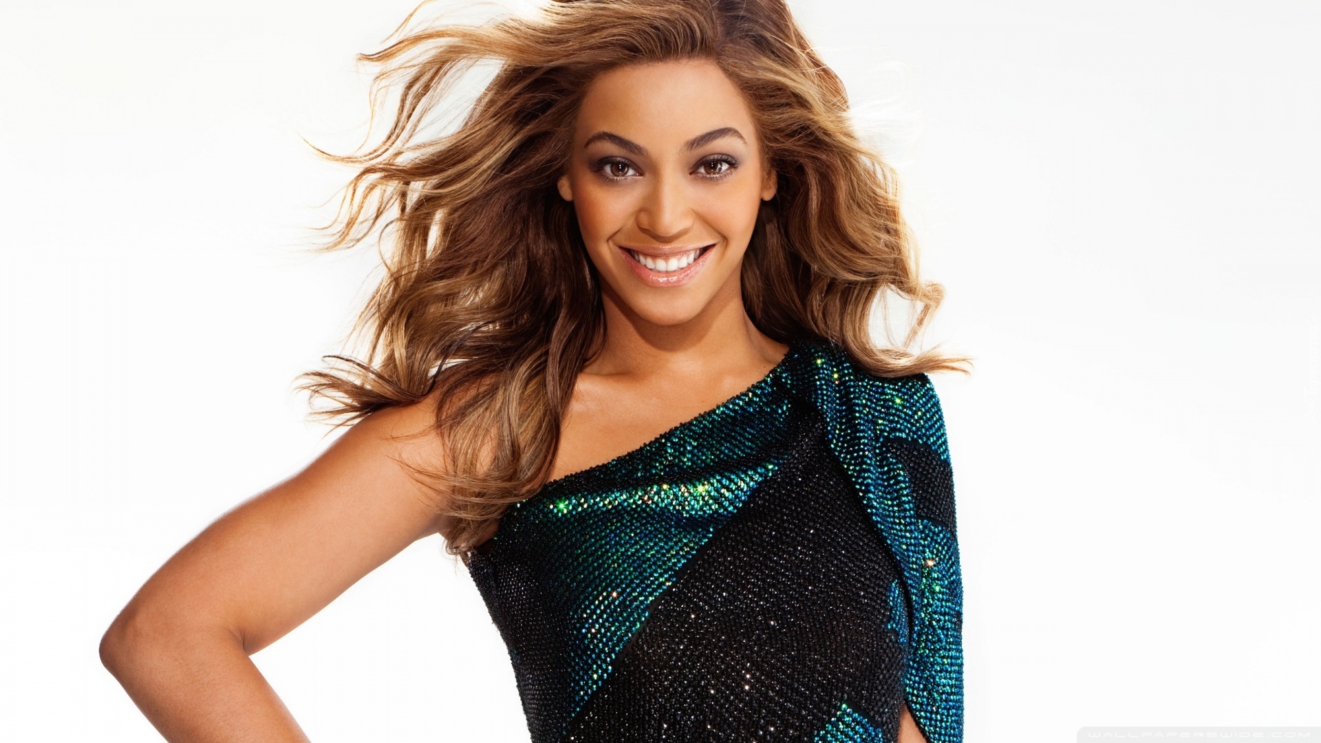 Beyonce Knowles, Rozwiane, Włosy