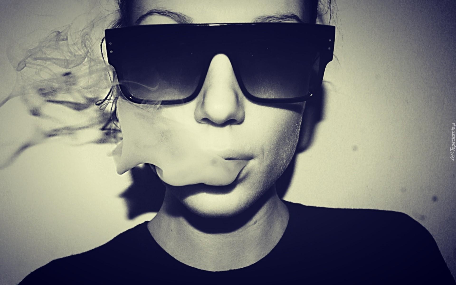 Okulary, Dym, Kobieta