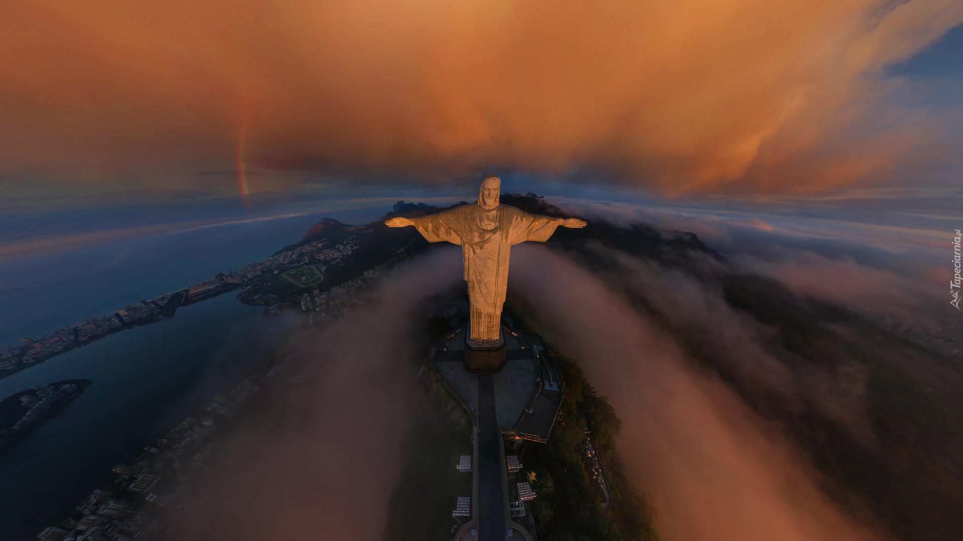 Brazylia, Rio de Janeiro, Statua Chrystusa Zbawiciela, Chmury, Mgła