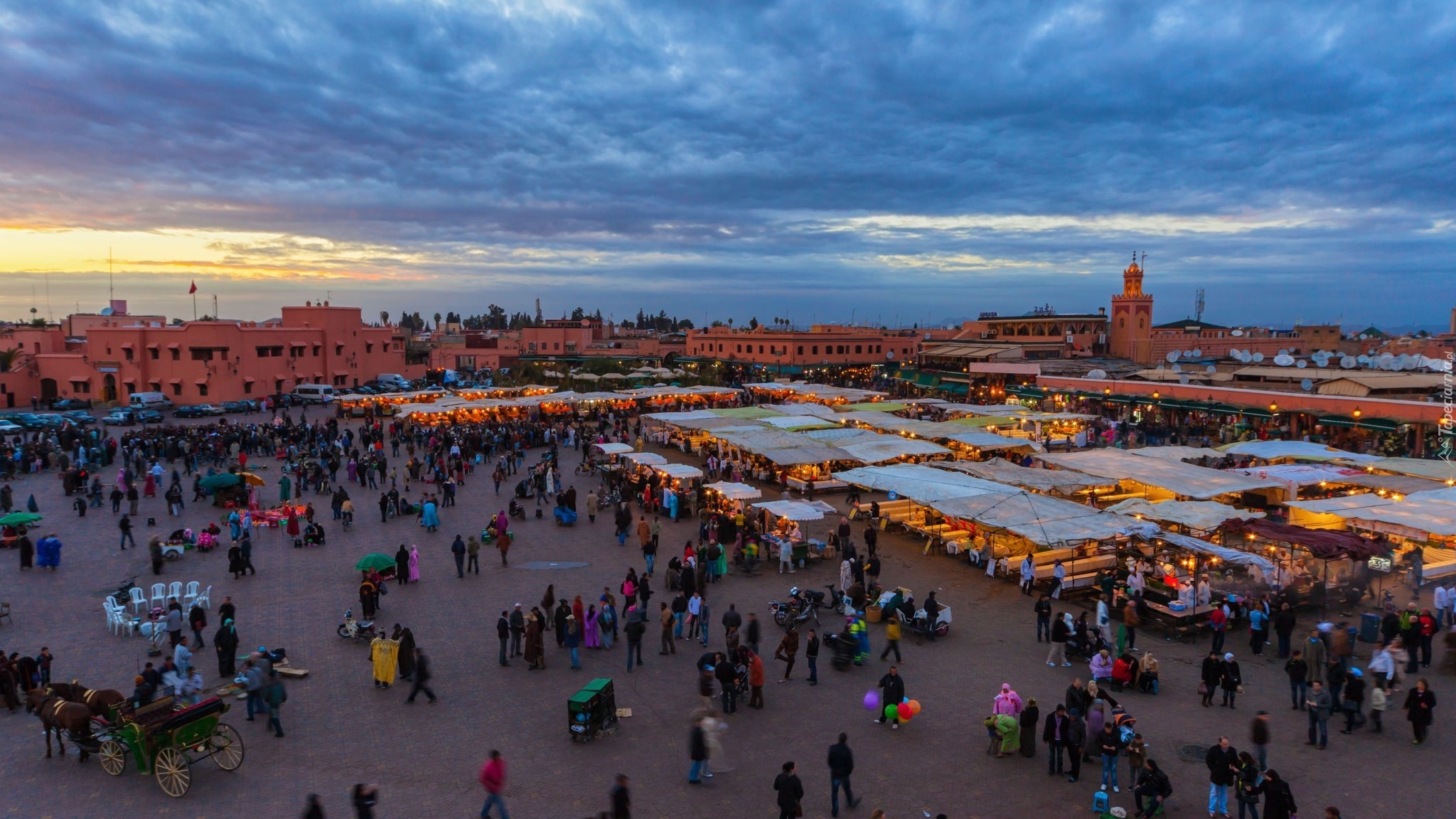Maroko, Marrakesz, Targ, Ludzie