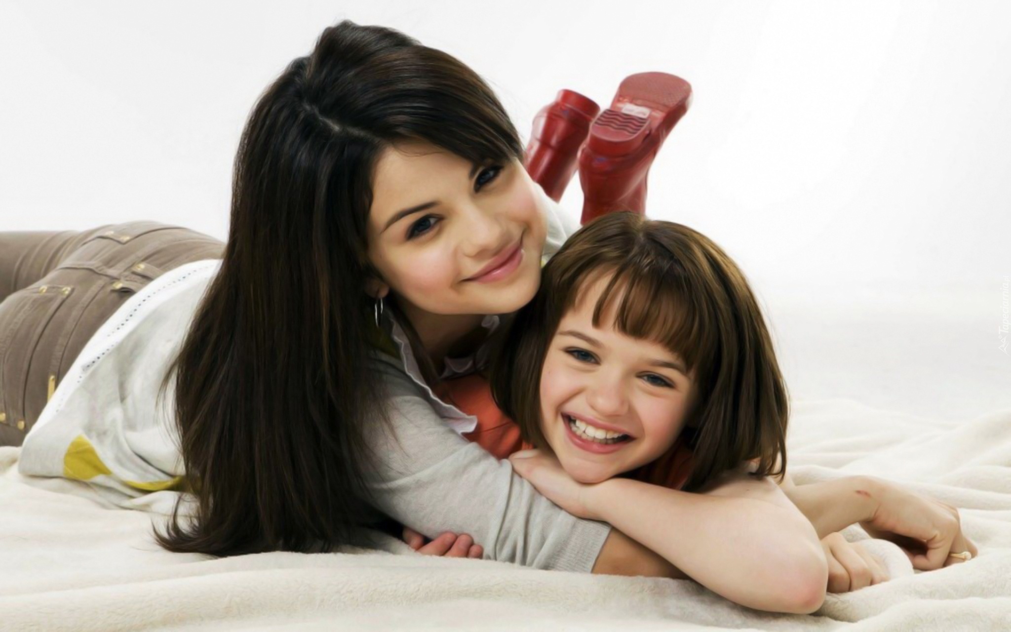 Selena Gomez, Dziewczynka, Uśmiech