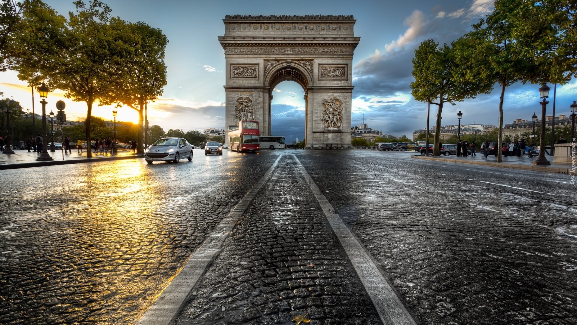 Francja, Paryż, Ulica, Łuk Triumfalny, Samochody, Autobusy, Drzewa