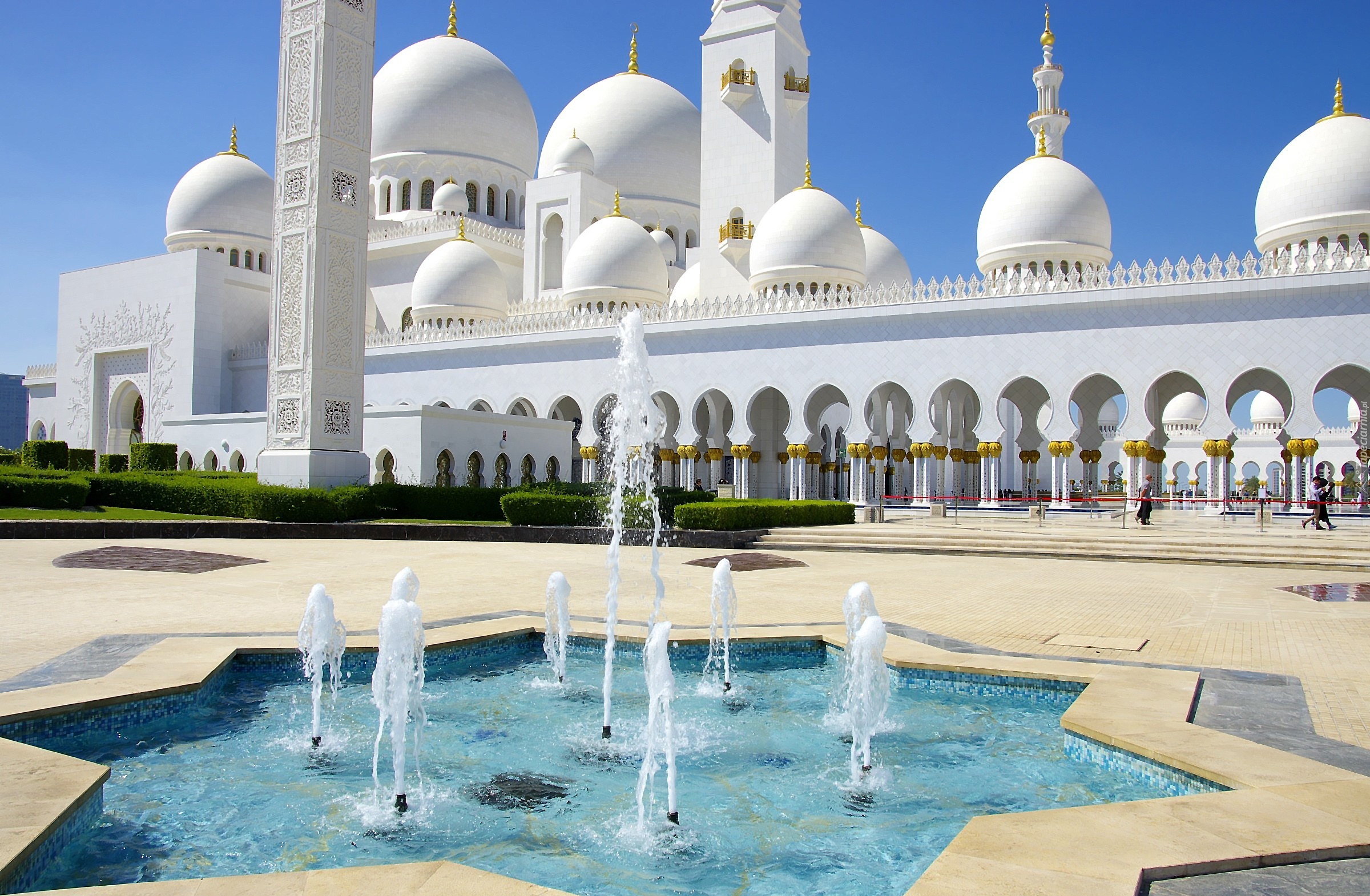 Abu Dhabi, Meczet, Sheikh Zayed, Fontanna
