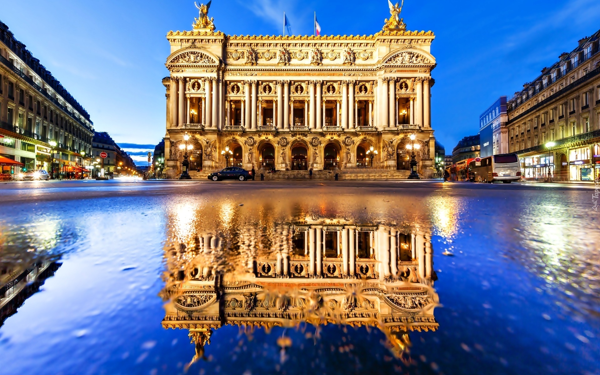 Francja, Paryż, Opera Palais Garnier, Odbicie