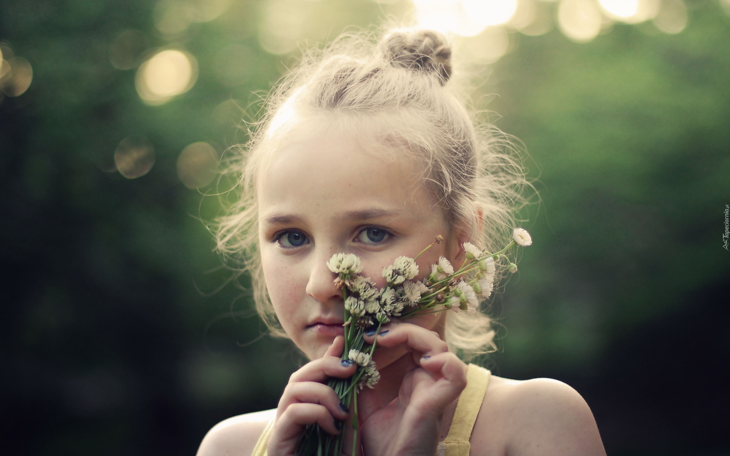 Dziewczynka, Kwiatki