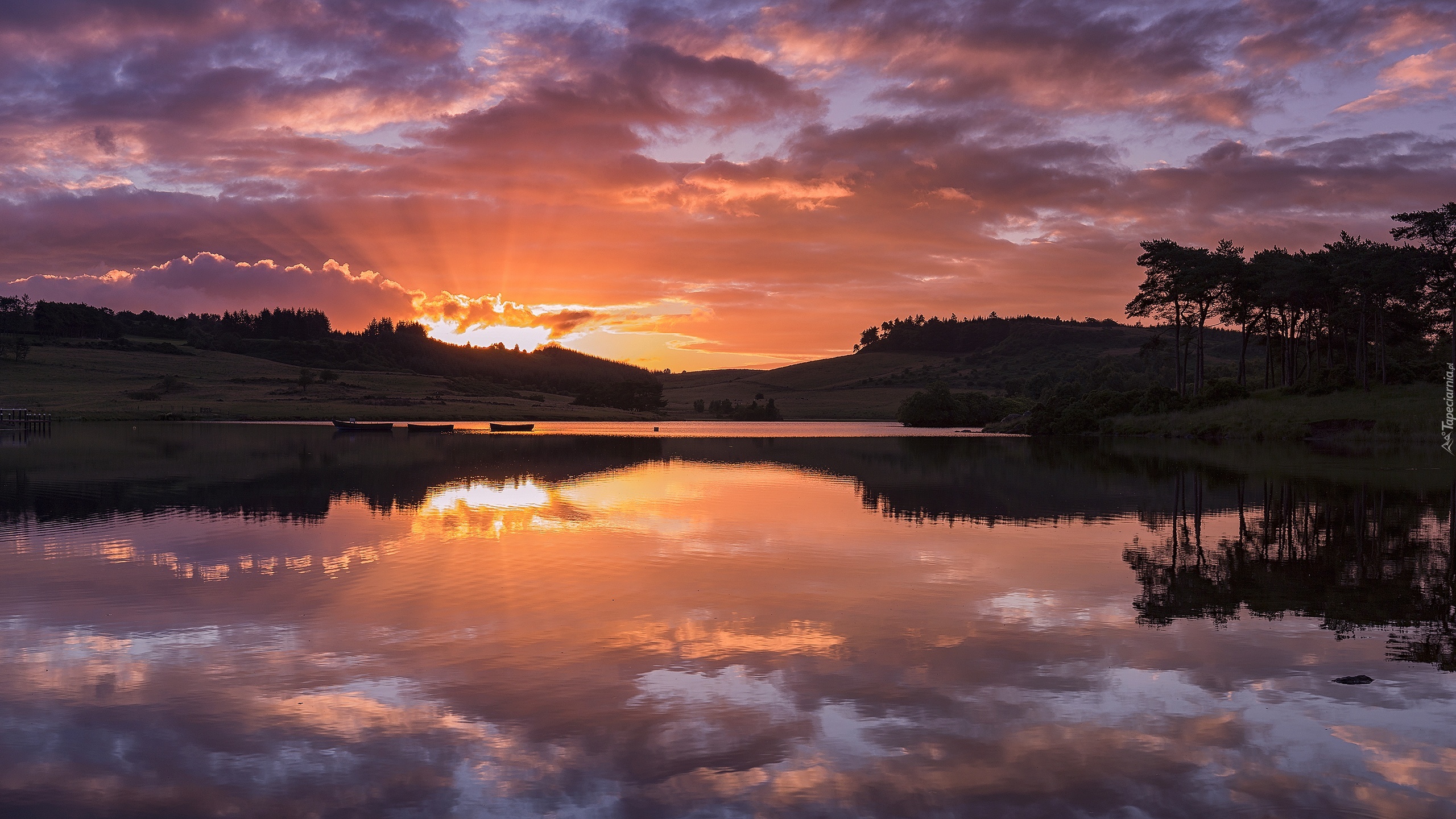 Szkocja, Miejscowość Kilmacolm, Jezioro Kanpps Loch, Wschód słońca