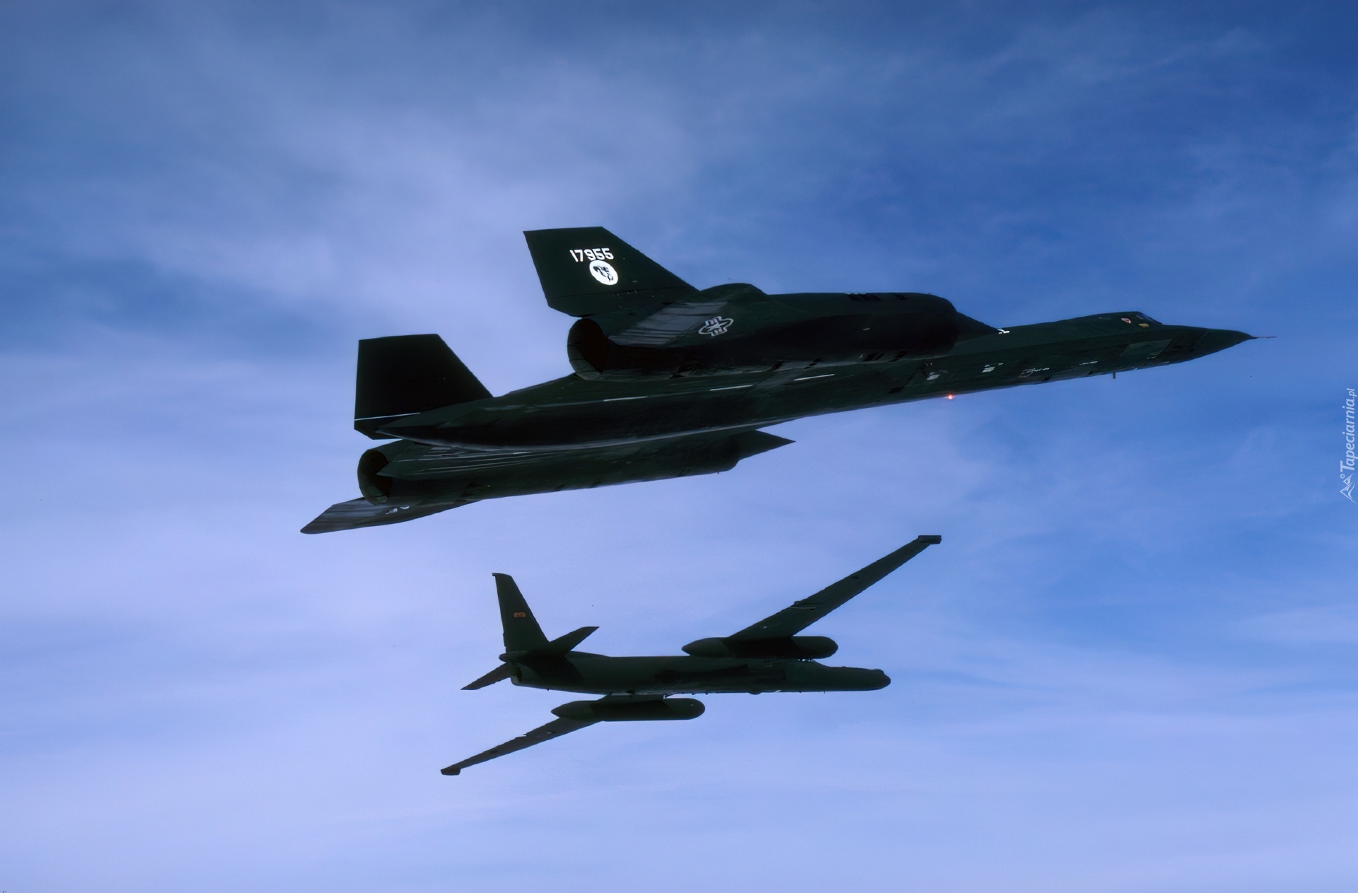 SR-71 Blackbird, Eskorta