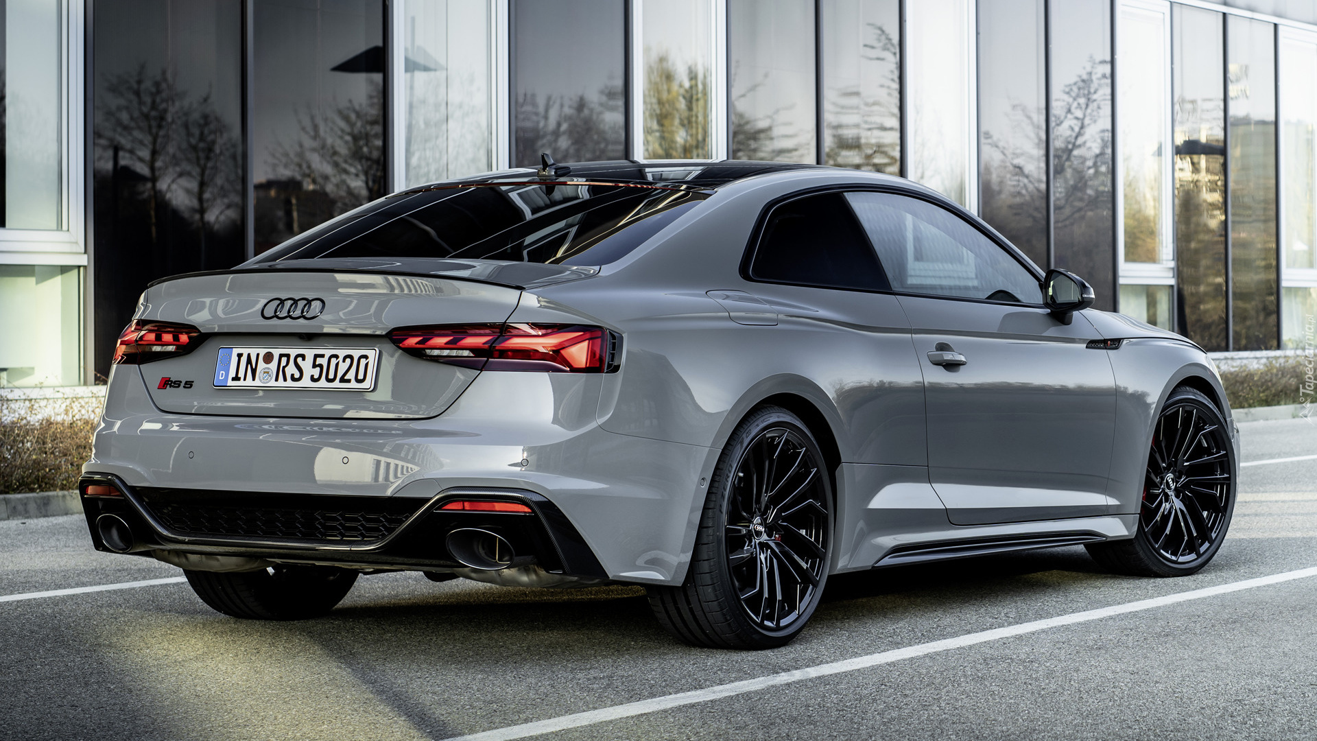 Audi RS 5 Coupe, Tył
