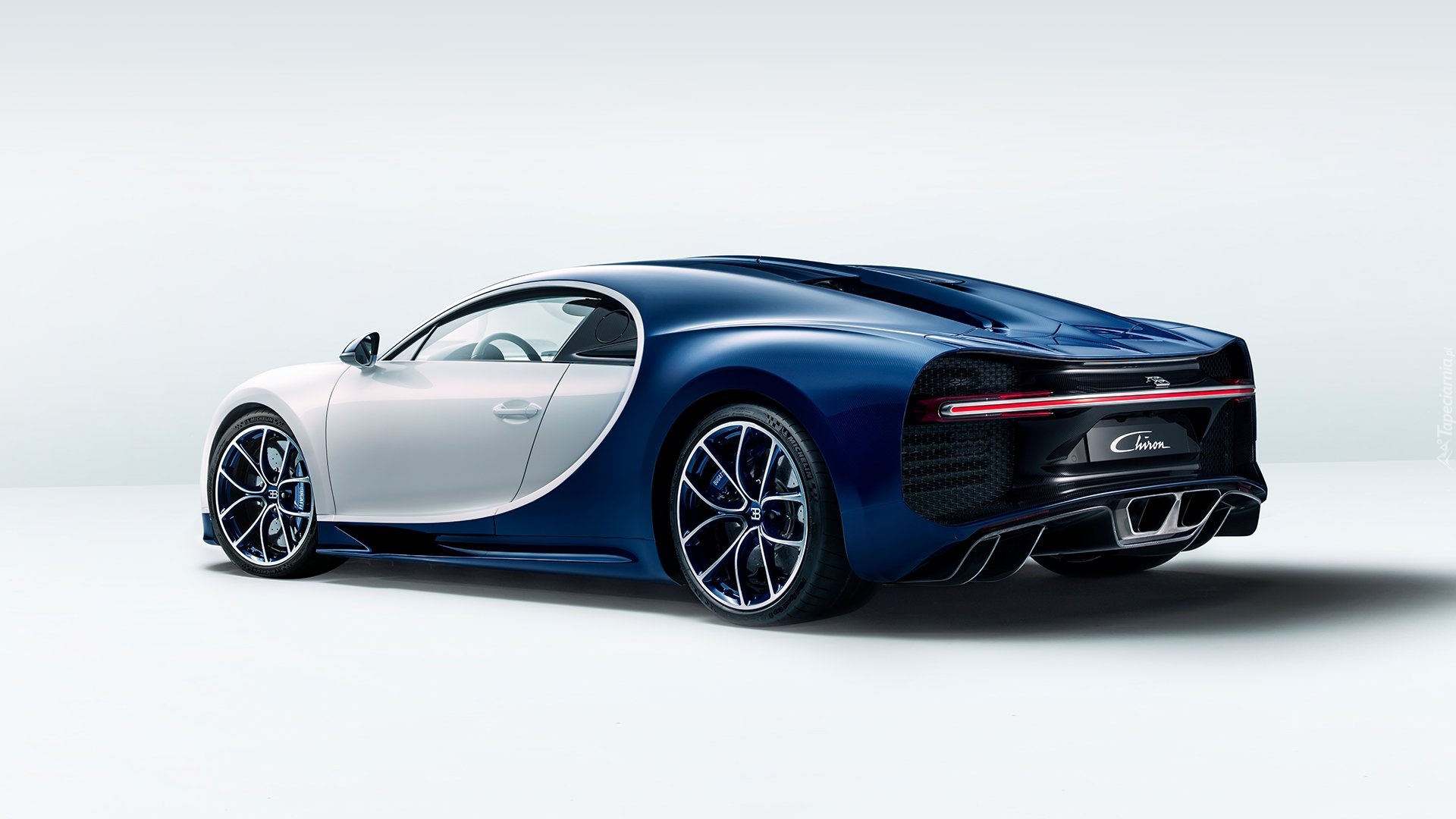 Biało-niebieski, Bugatti Chiron