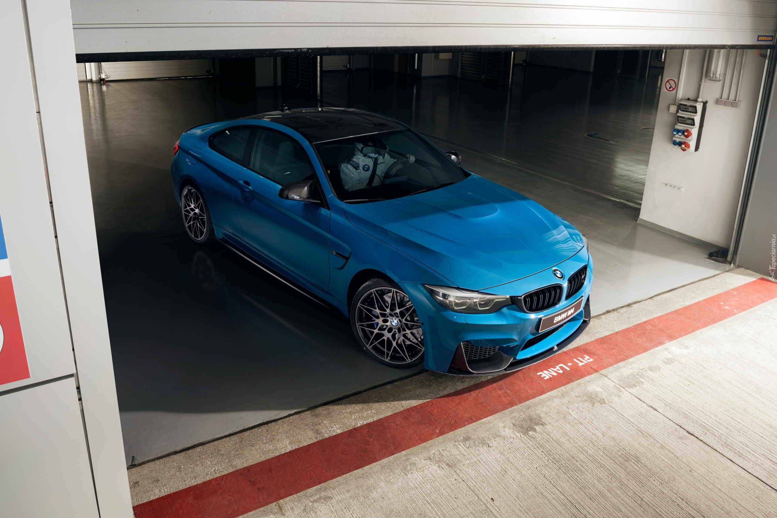 Niebieskie, BMW M4 F82 Coupe