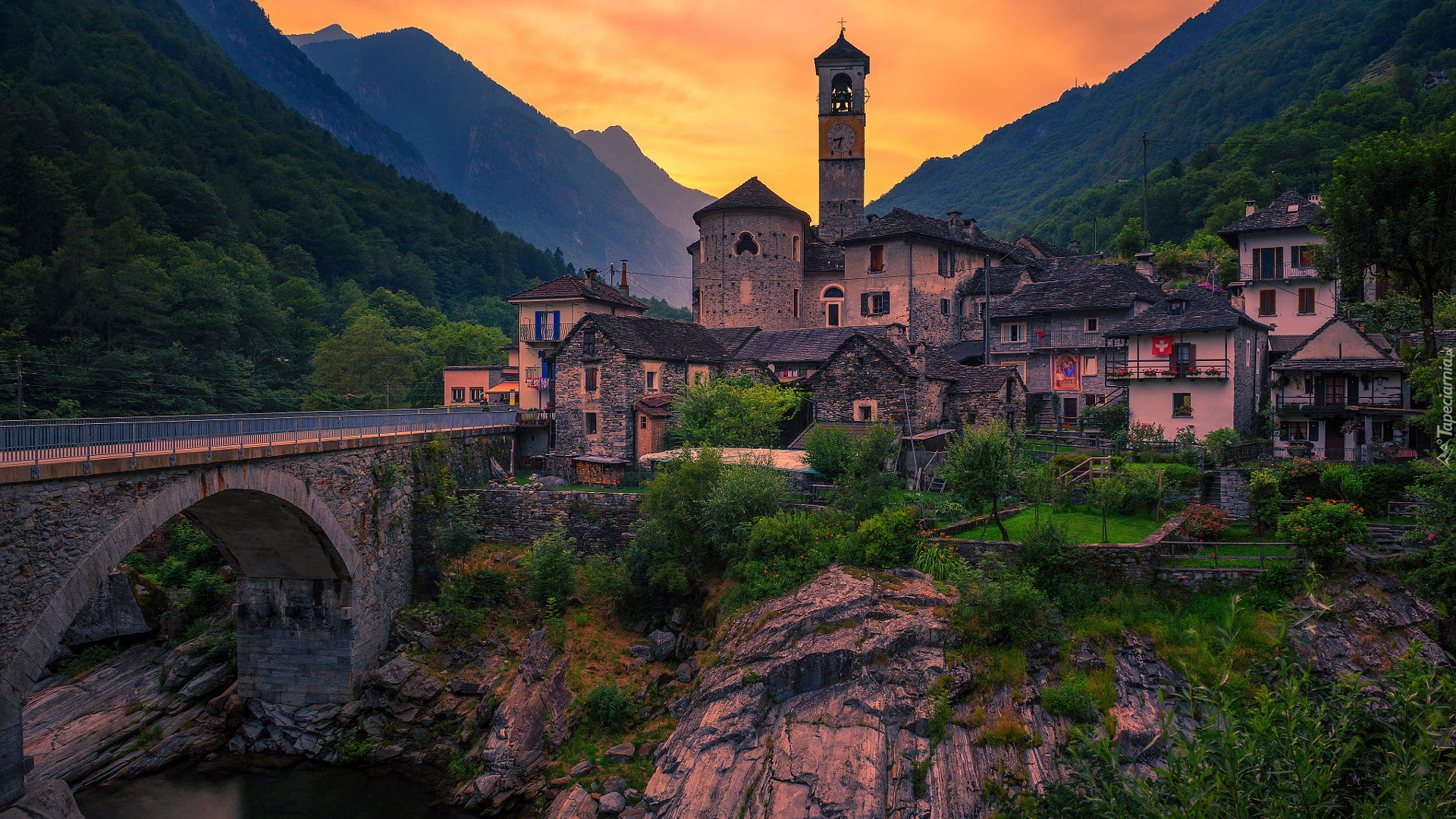 Kościół, Domy, Góry, Most, Rzeka, Lavertezzo, Kanton Ticino, Szwajcaria