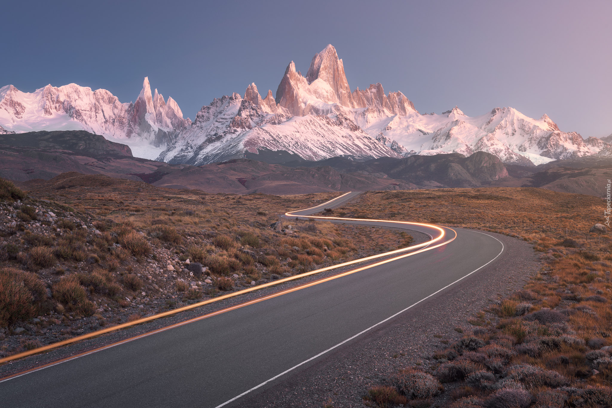 Droga, Góry Andy, Szczyt Fitz Roy, Szczyt Cerro Torre, Park Narodowy Los Glaciares, Patagonia, Argentyna
