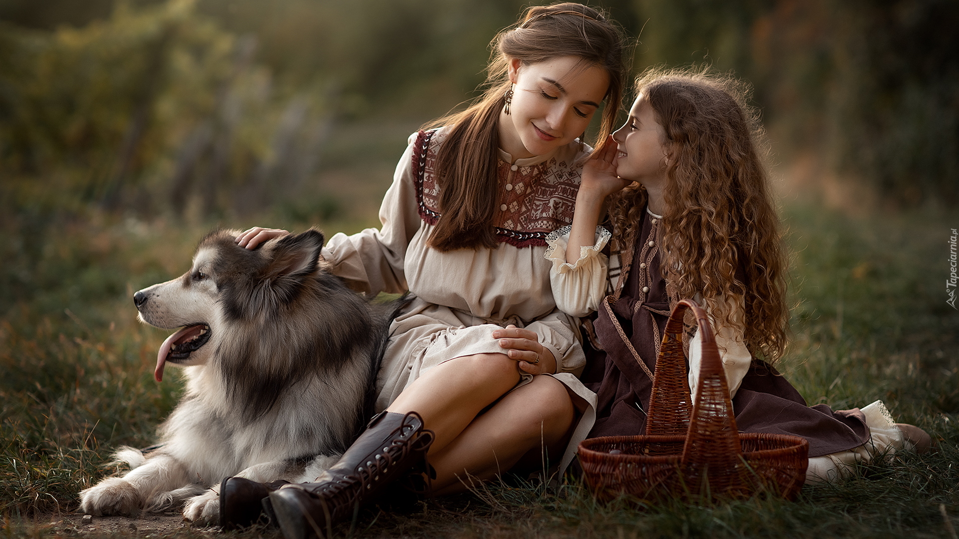 Kobieta, Dziewczynka, Pies, Alaskan malamute