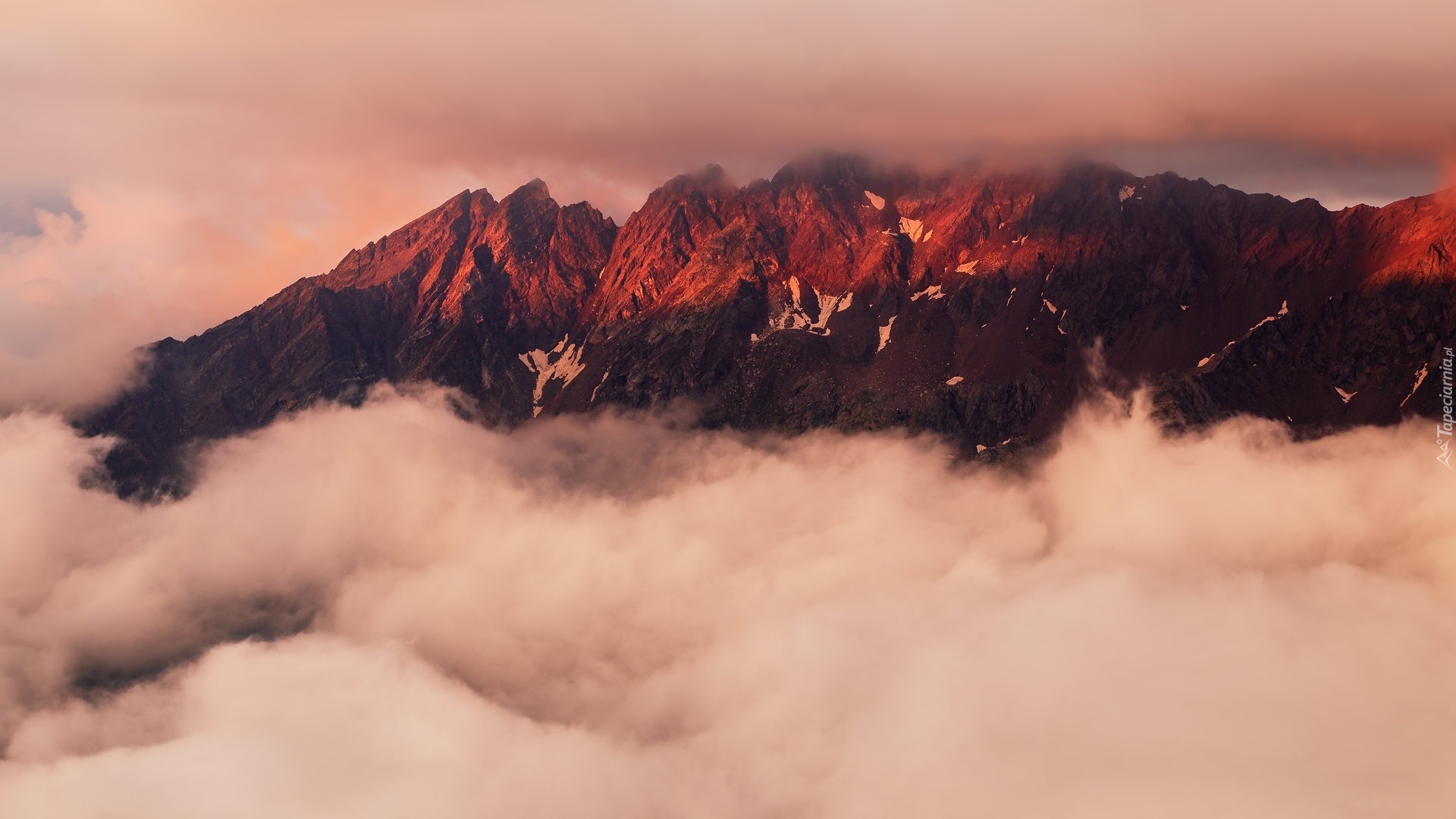 Góry, Alpy Retyckie, Szczyty Pietra Rossa, Mgła, Kłębiaste, Chmury, Włochy