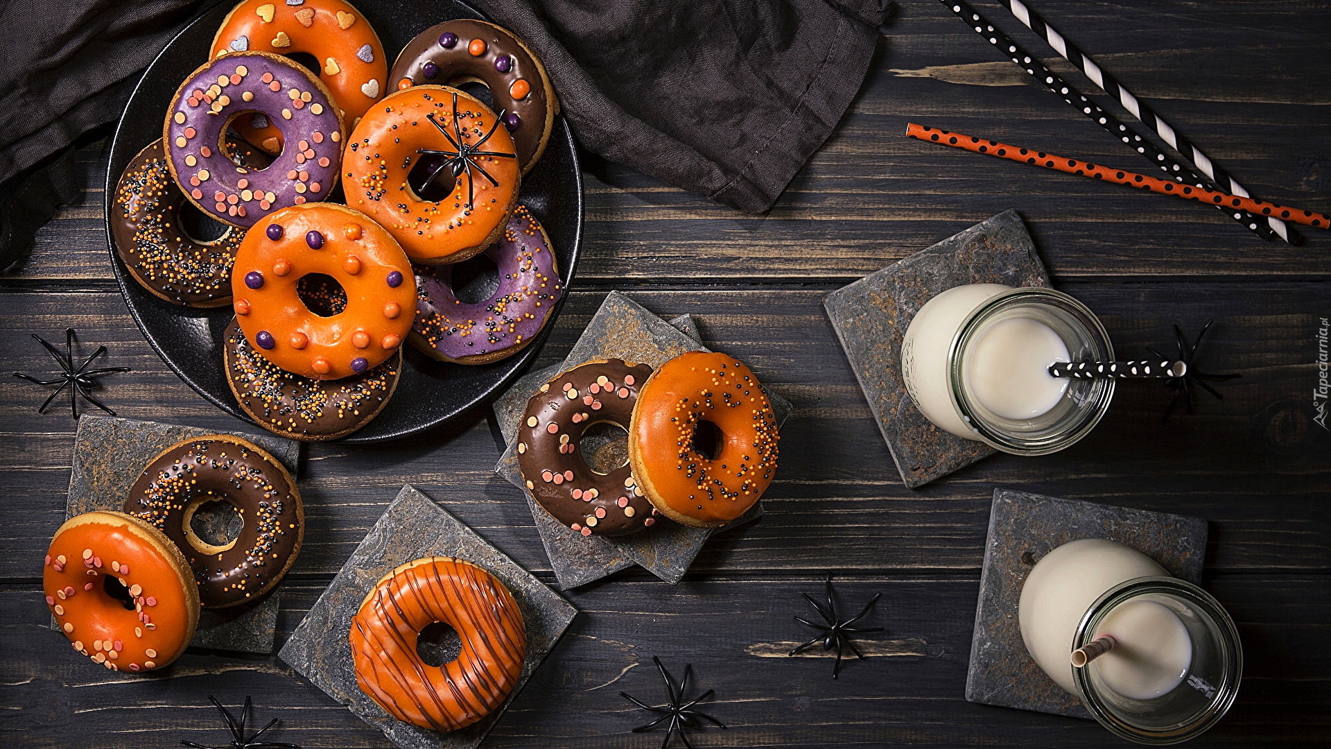 Pączki, Donuty, Mleko, Halloween