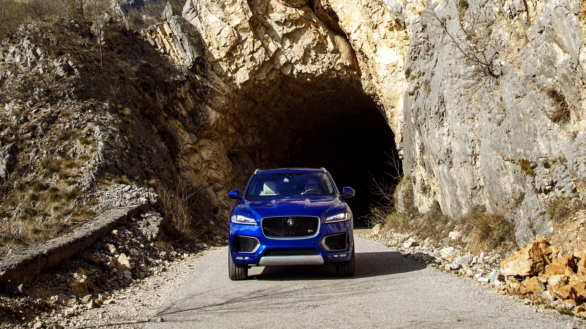 Niebieski, Jaguar F-Pace S, 2017, Skały, Tunel