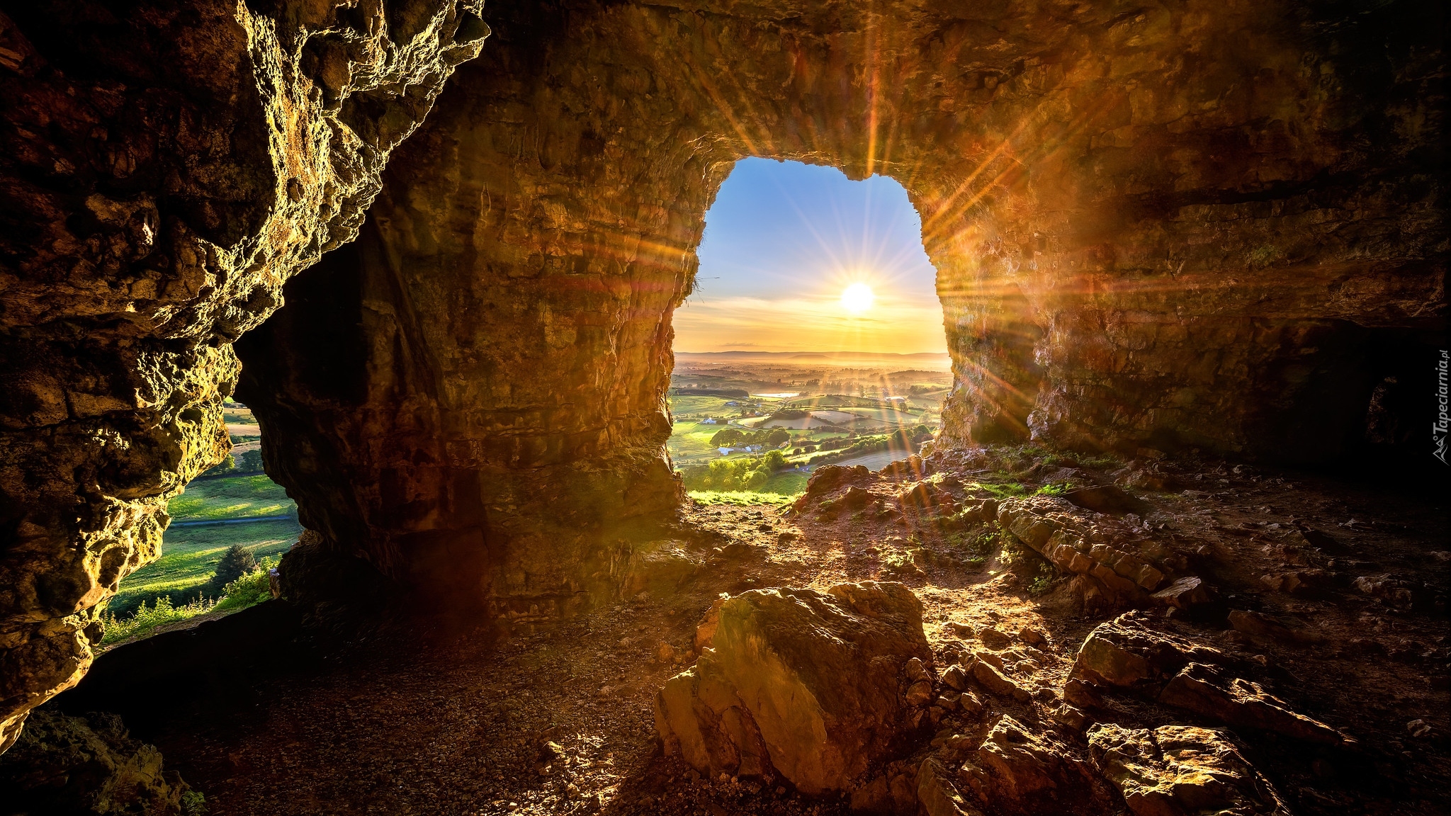 Skały, Promienie słońca, Jaskinia, Caves of Kesh, Hrabstwo Sligo, Irlandia
