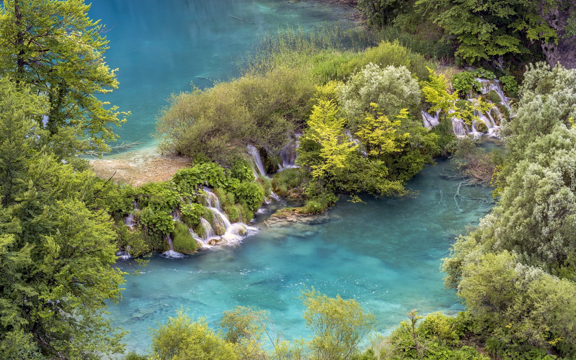 Jeziora, Drzewa, Wodospady, Roślinność, Park Narodowy Jezior Plitwickich, Chorwacja