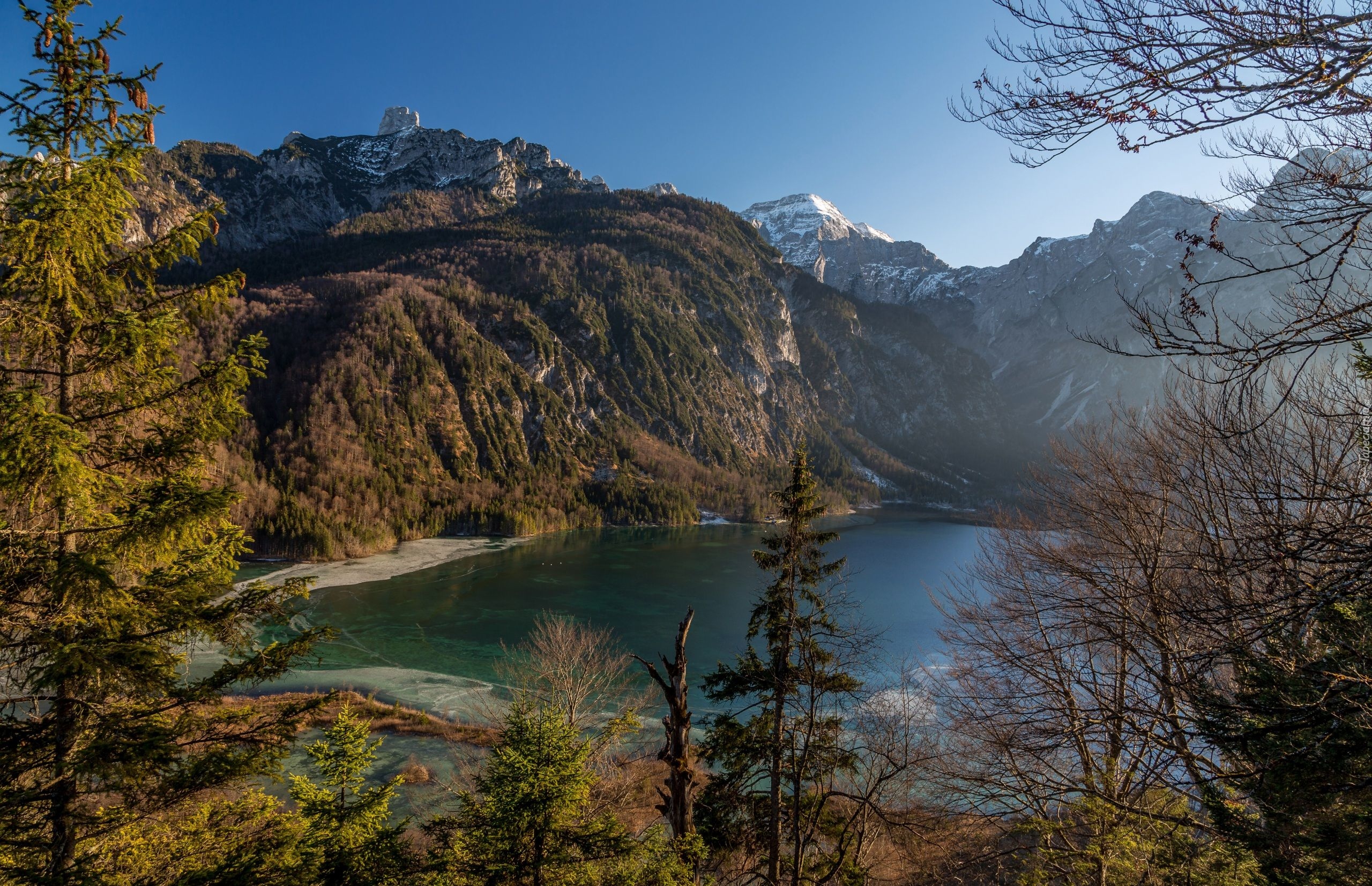 Austria, Dolina Almtal, Jezioro Almsee, Góry Alpy