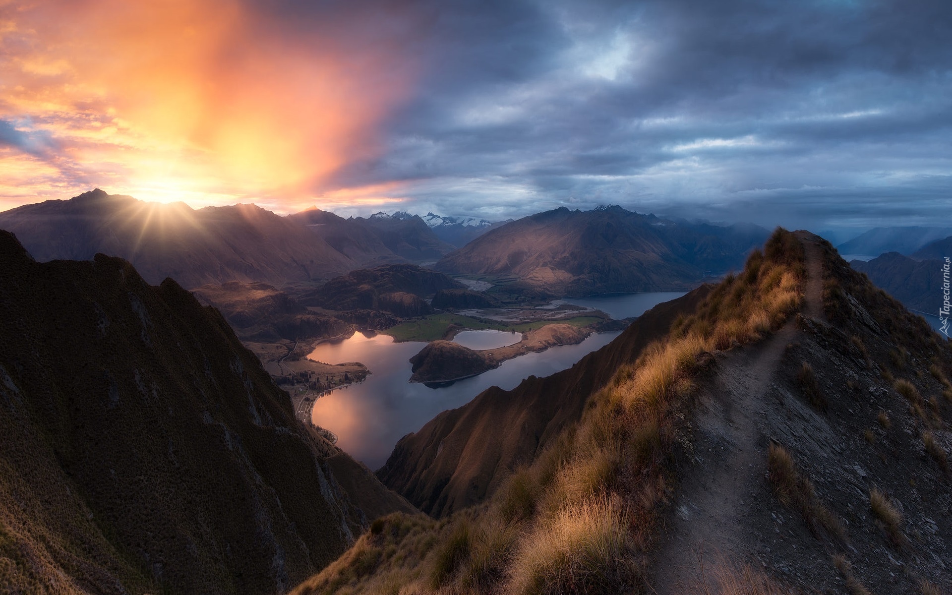 Jezioro Wanaka, Góry, Góra, Roys Peak, Wschód słońca, Nowa Zelandia