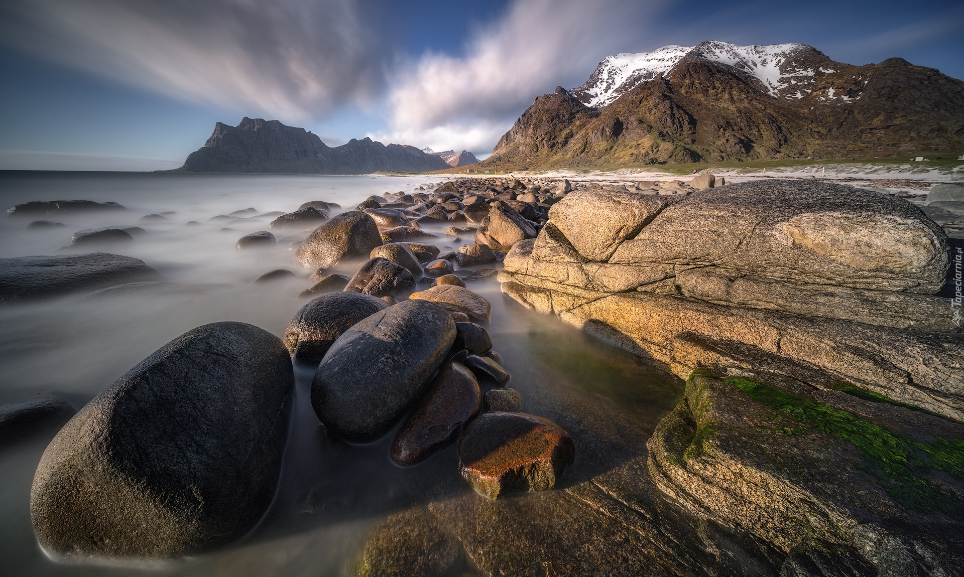 Kamienie, Skały, Morze, Plaża Uttakleiv, Lofoty, Norwegia