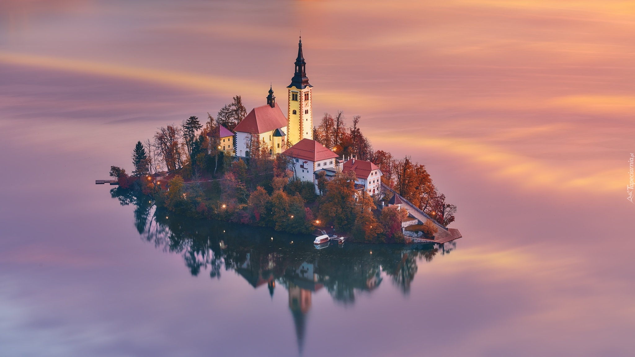 Słowenia, Jezioro Bled, Wyspa, Blejski Otok, Kościół, Domy, Drzewa