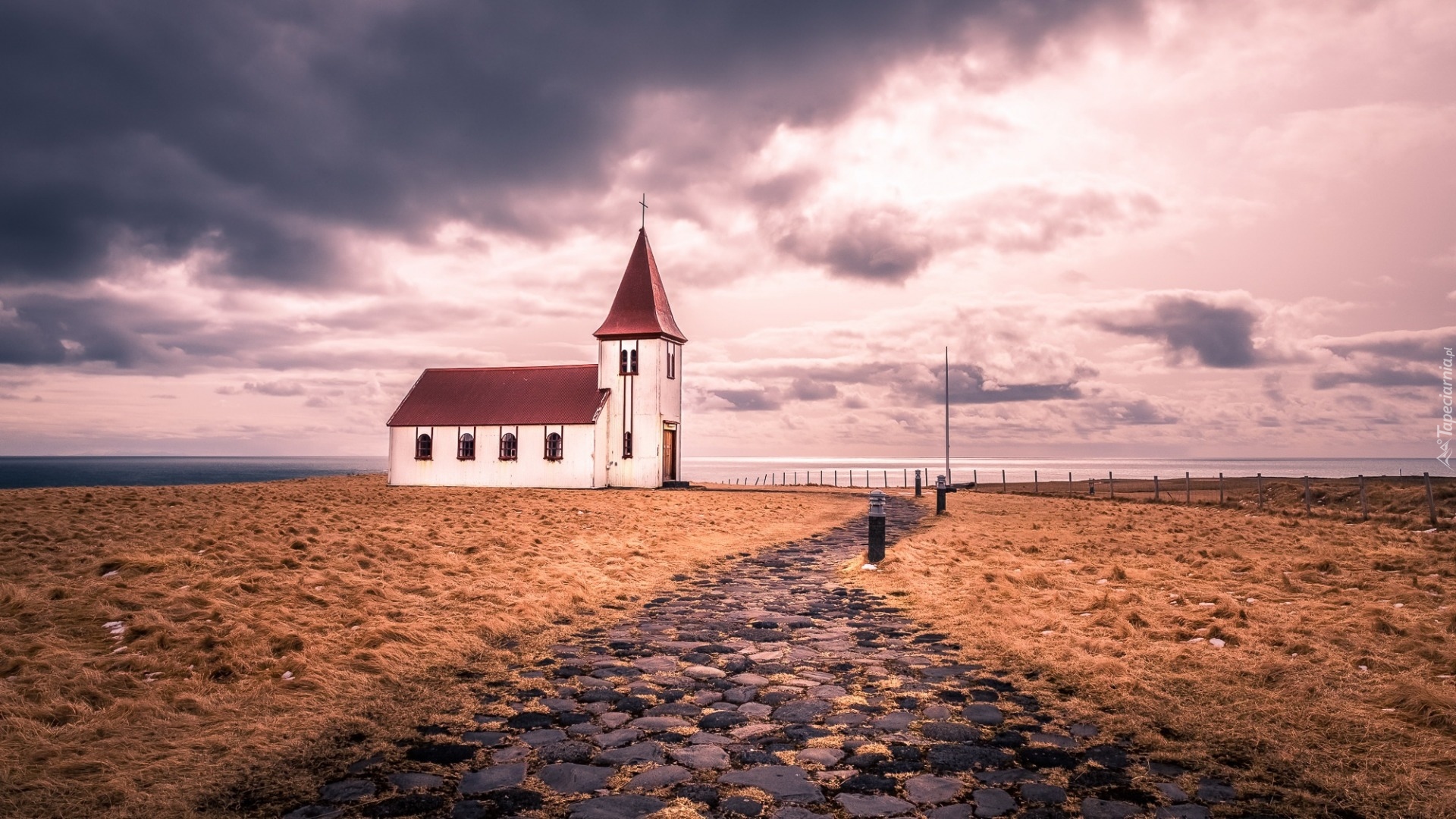 Islandia, Półwysep Snæfellsnes, Wieś Hellnar, Ocean Atlantycki, Kościół, Wybrzeże, Ścieżka, Bruk