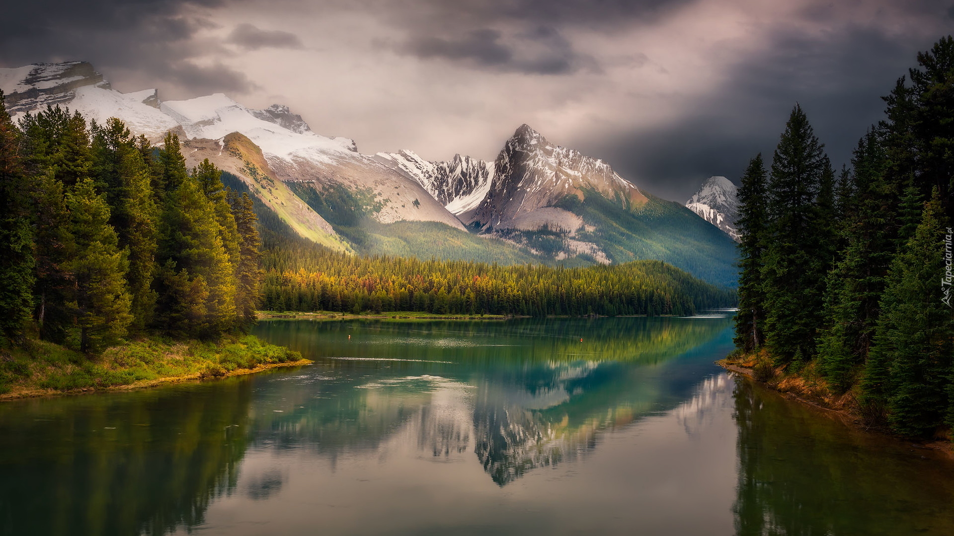 Park Narodowy Jasper, Jezioro Maligne, Lasy, Drzewa, Góry, Prowincja Alberta, Kanada