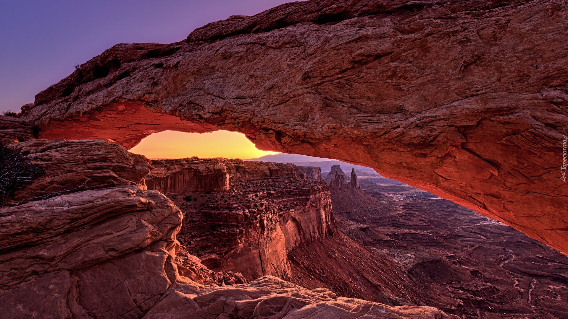 Kanion, Wschód słońca, Skały, Łuk skalny, Mesa Arch, Park Narodowy Canyonlands, Stan Utah, Stany Zjednoczone