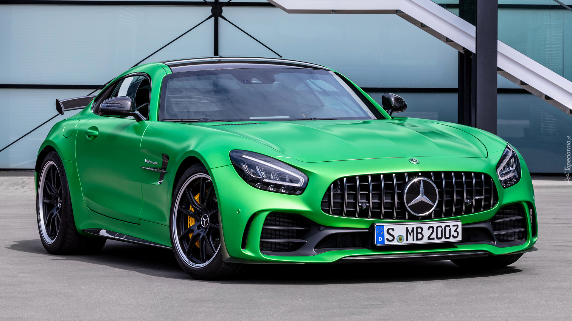 Zielony, Mercedes-AMG GT